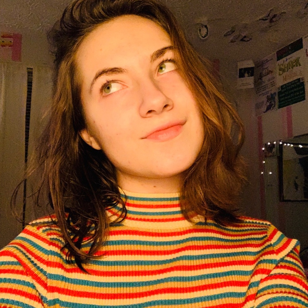 Meet your Posher, Claire